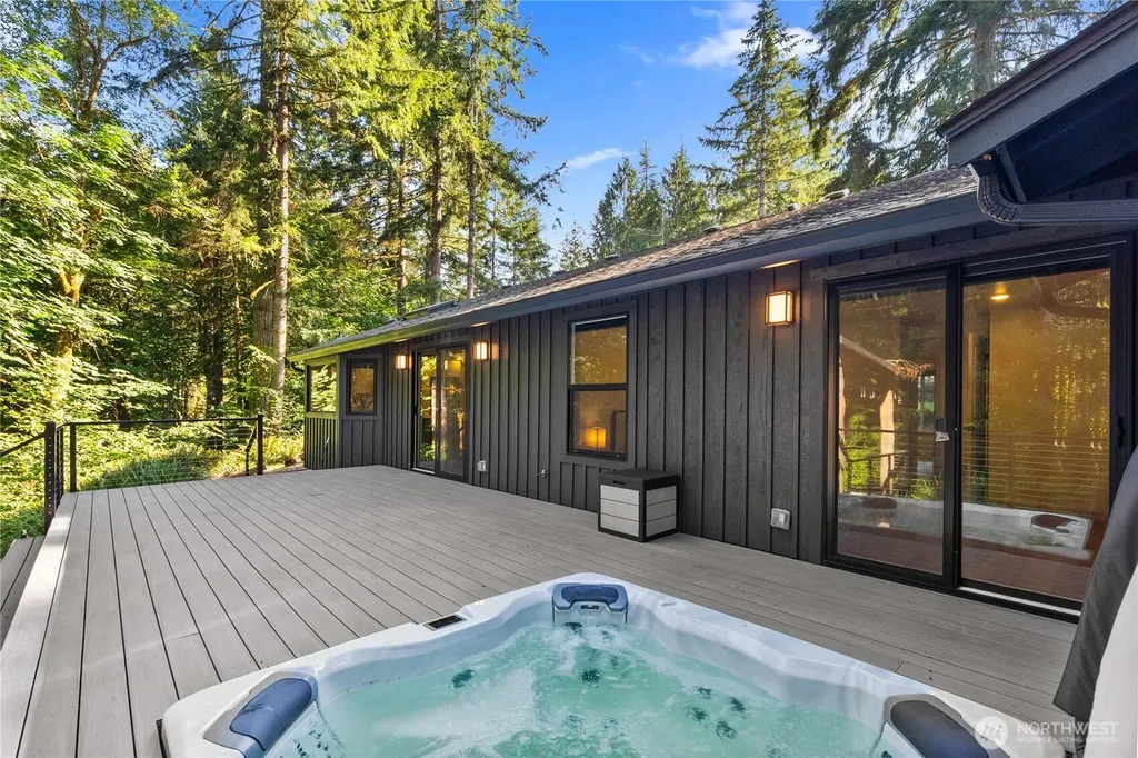 6636 Westhill Drive SW Olympia WA 98512