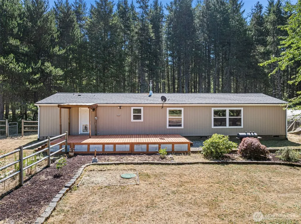 14446 Spindrift Lane SW Port Orchard WA 98367