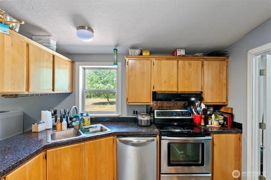 14446 Spindrift Lane SW Port Orchard WA 98367