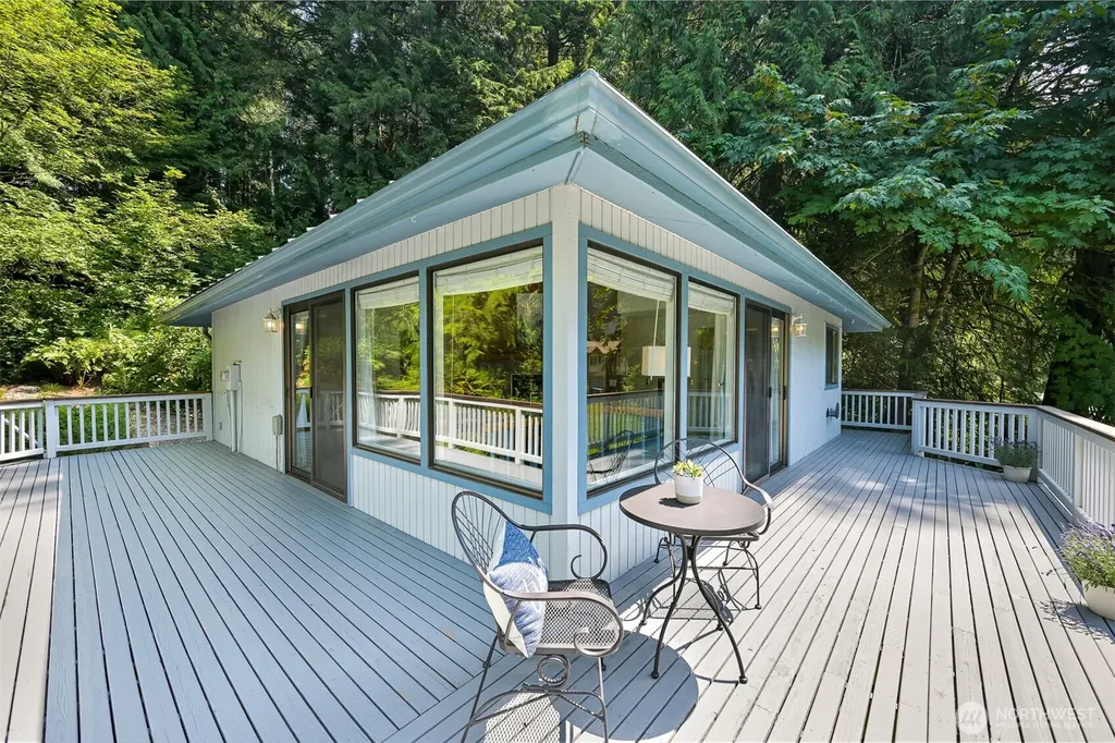 10 Sparrow Court Bellingham WA 98229