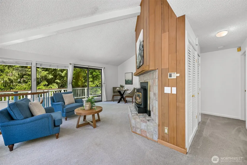 10 Sparrow Court Bellingham WA 98229