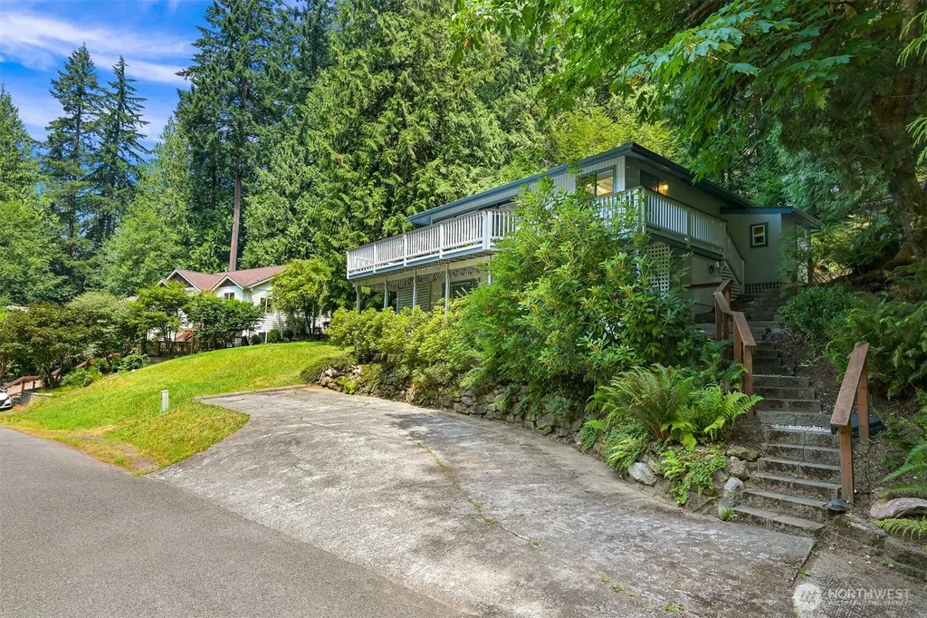 10 Sparrow Court Bellingham WA 98229