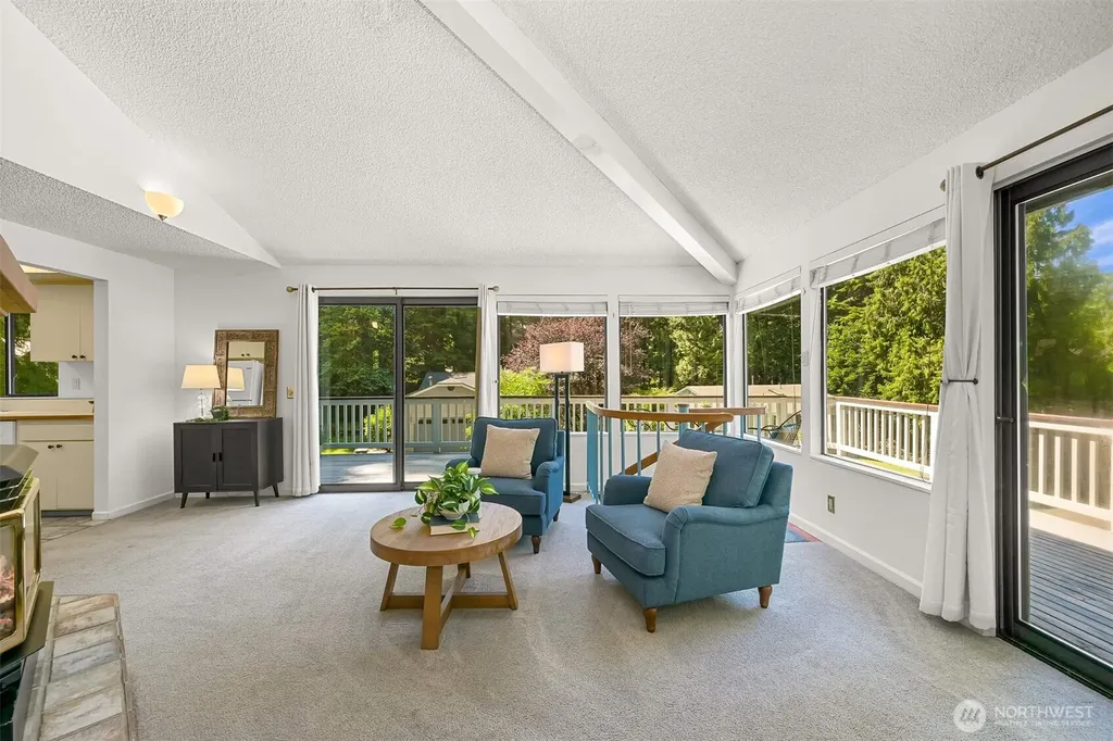 10 Sparrow Court Bellingham WA 98229