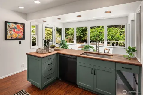 18025 70th Place W Edmonds WA 98026