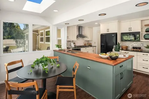 18025 70th Place W Edmonds WA 98026