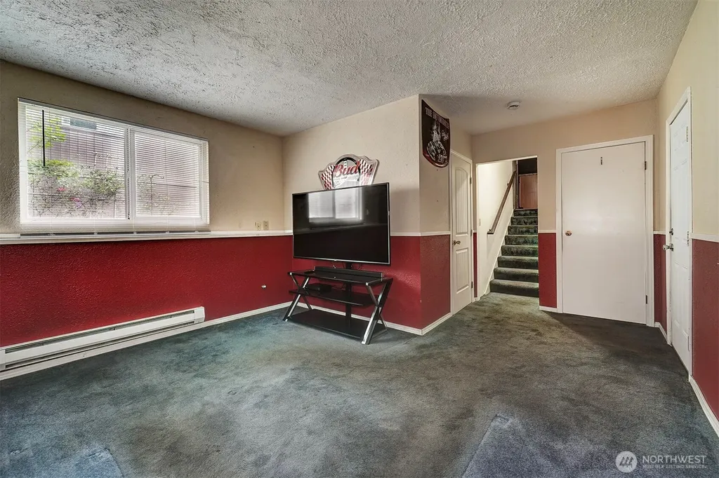 7085 Thebes Street NE Bremerton WA 98311