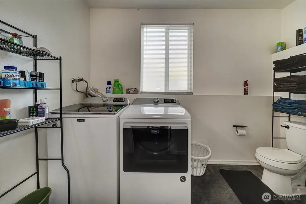 7085 Thebes Street NE Bremerton WA 98311