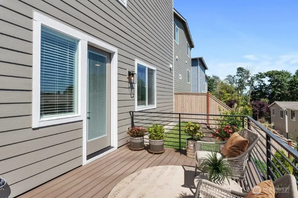 7544 S 129th Place Seattle WA 98178