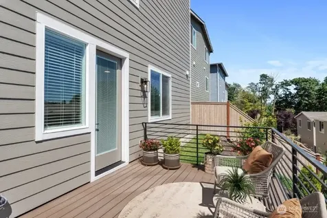7544 S 129th Place Seattle WA 98178