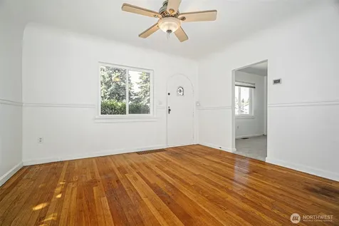 3627 Monroe Street Tacoma WA 98409