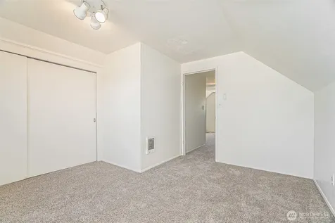3627 Monroe Street Tacoma WA 98409