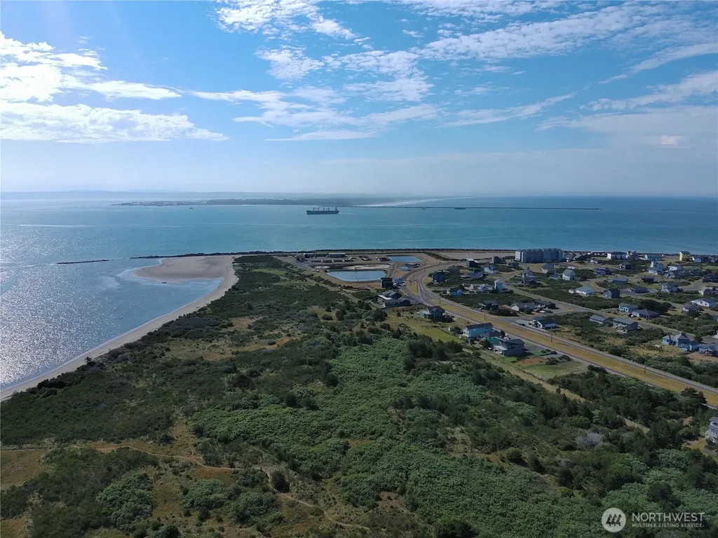 1376 E Ocean Shores Boulevard SW Ocean Shores WA 98569