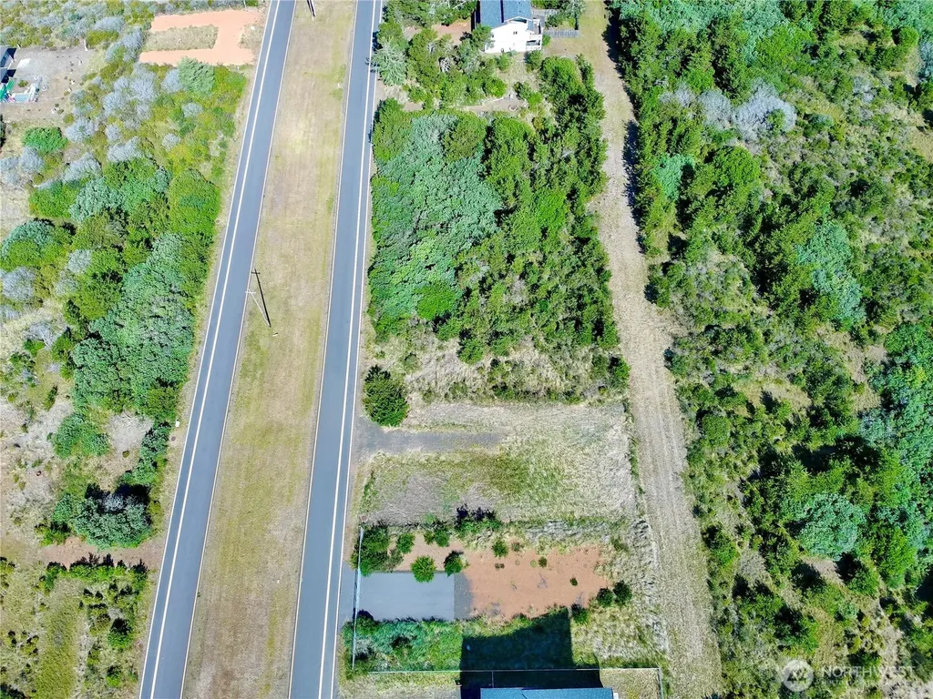 1376 E Ocean Shores Boulevard SW Ocean Shores WA 98569