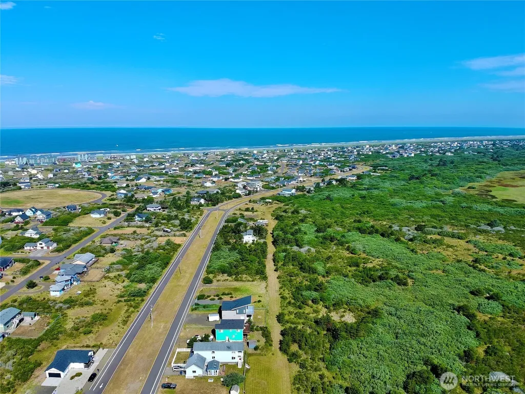 1376 E Ocean Shores Boulevard SW Ocean Shores WA 98569