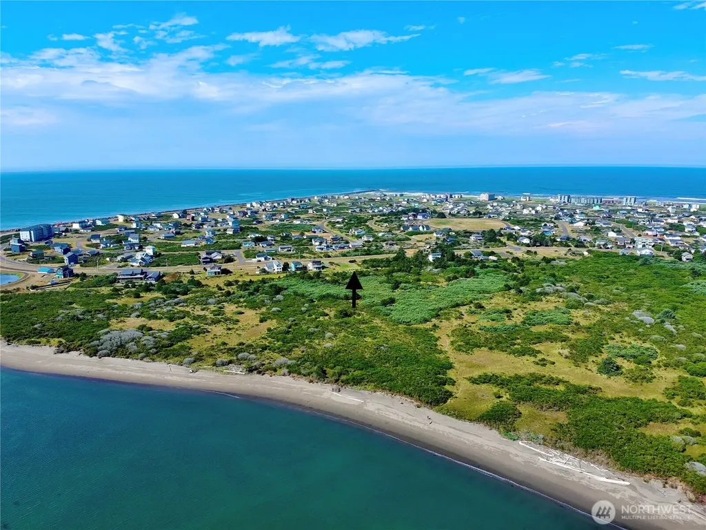 1376 E Ocean Shores Boulevard SW Ocean Shores WA 98569