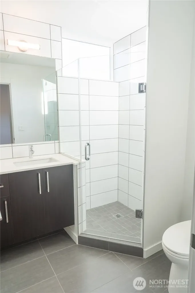 2614 SW Genesee Street Seattle WA 98126