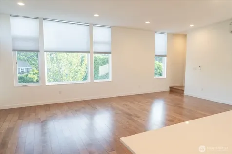 2614 SW Genesee Street Seattle WA 98126