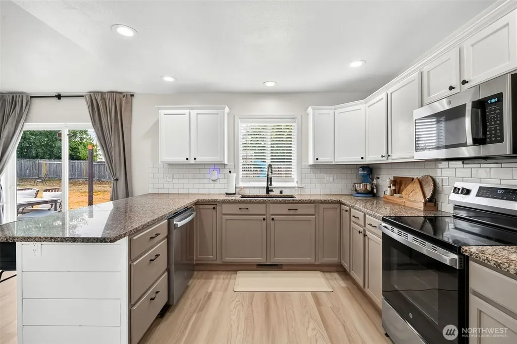 1400 Frog Hollow Lane Tenino WA 98589