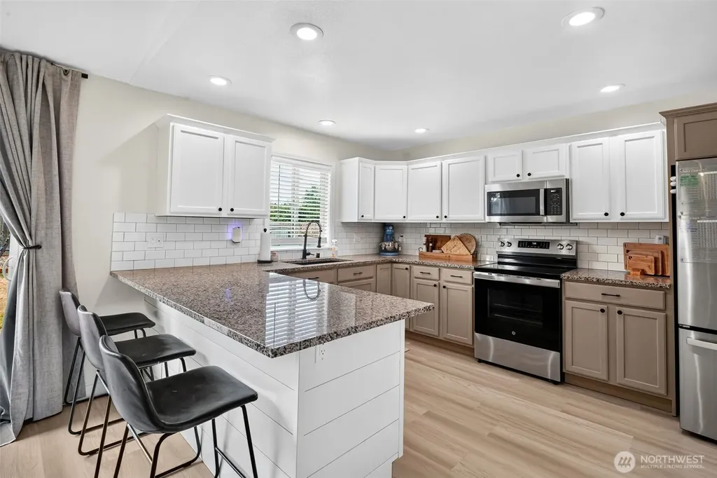 1400 Frog Hollow Lane Tenino WA 98589
