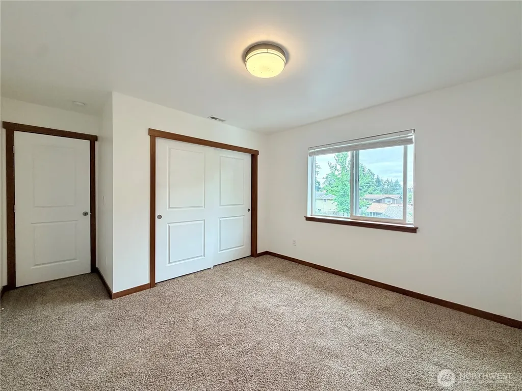1034 S 74th Street Tacoma WA 98408