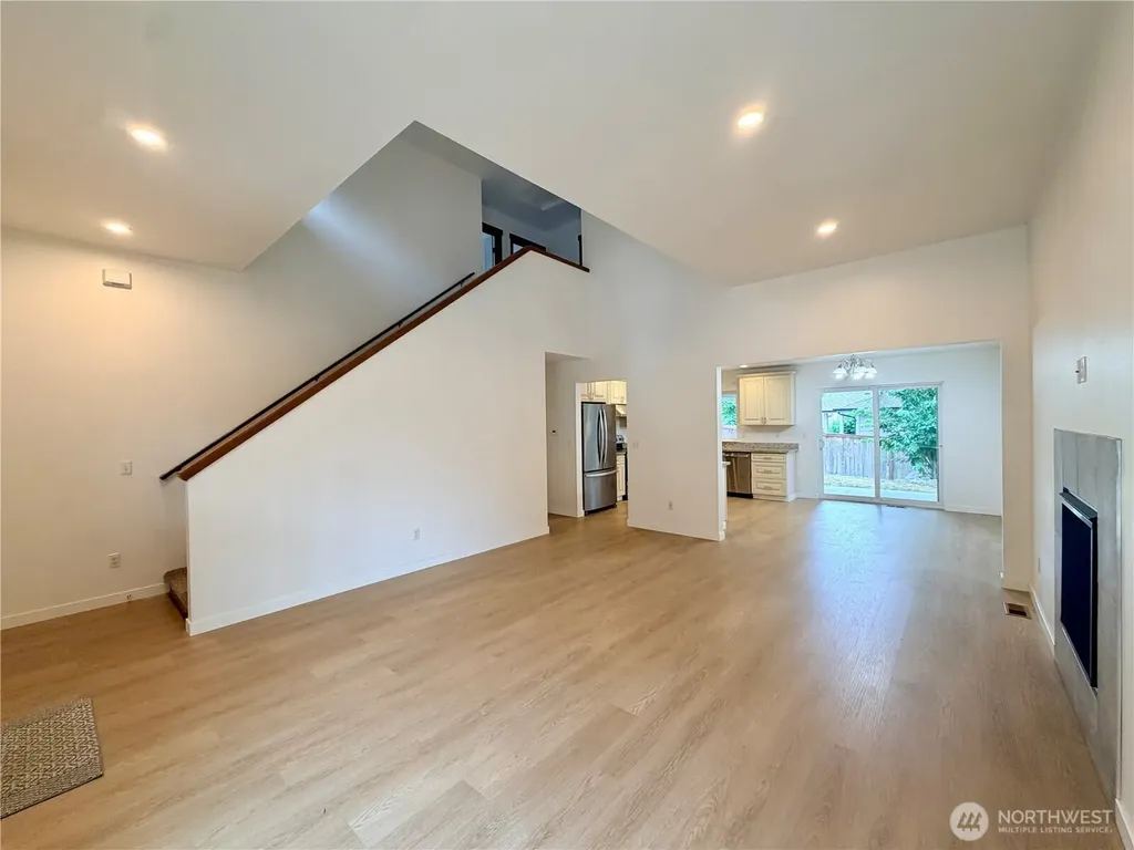 1034 S 74th Street Tacoma WA 98408