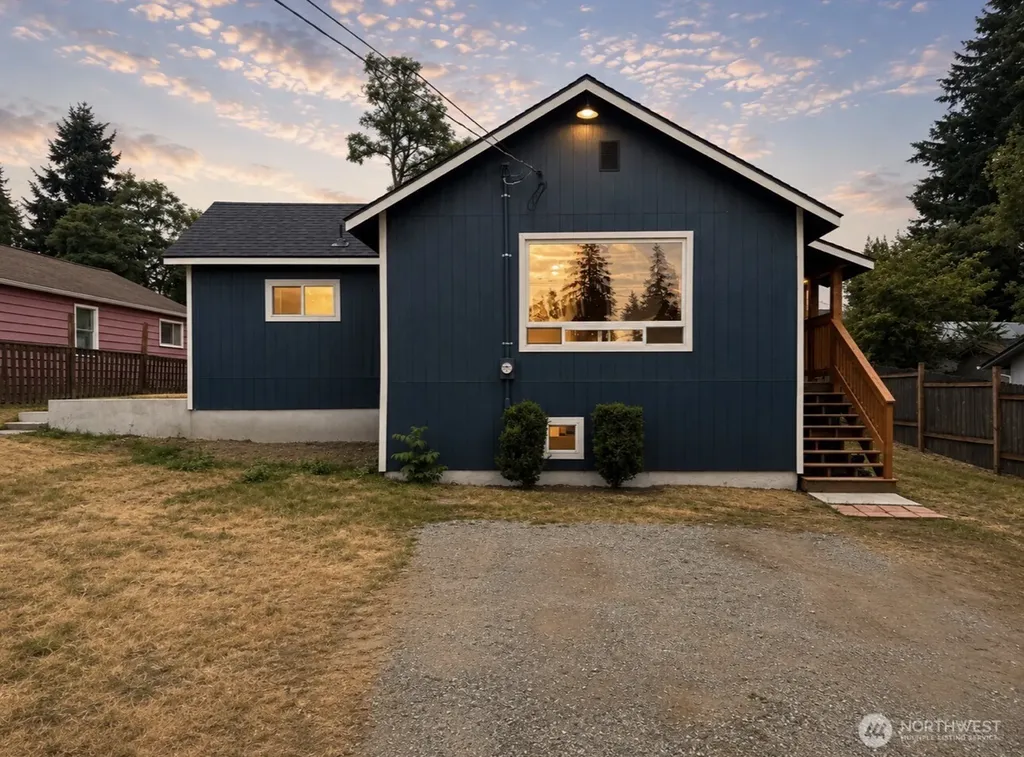 5523 S Leo Street Seattle WA 98178