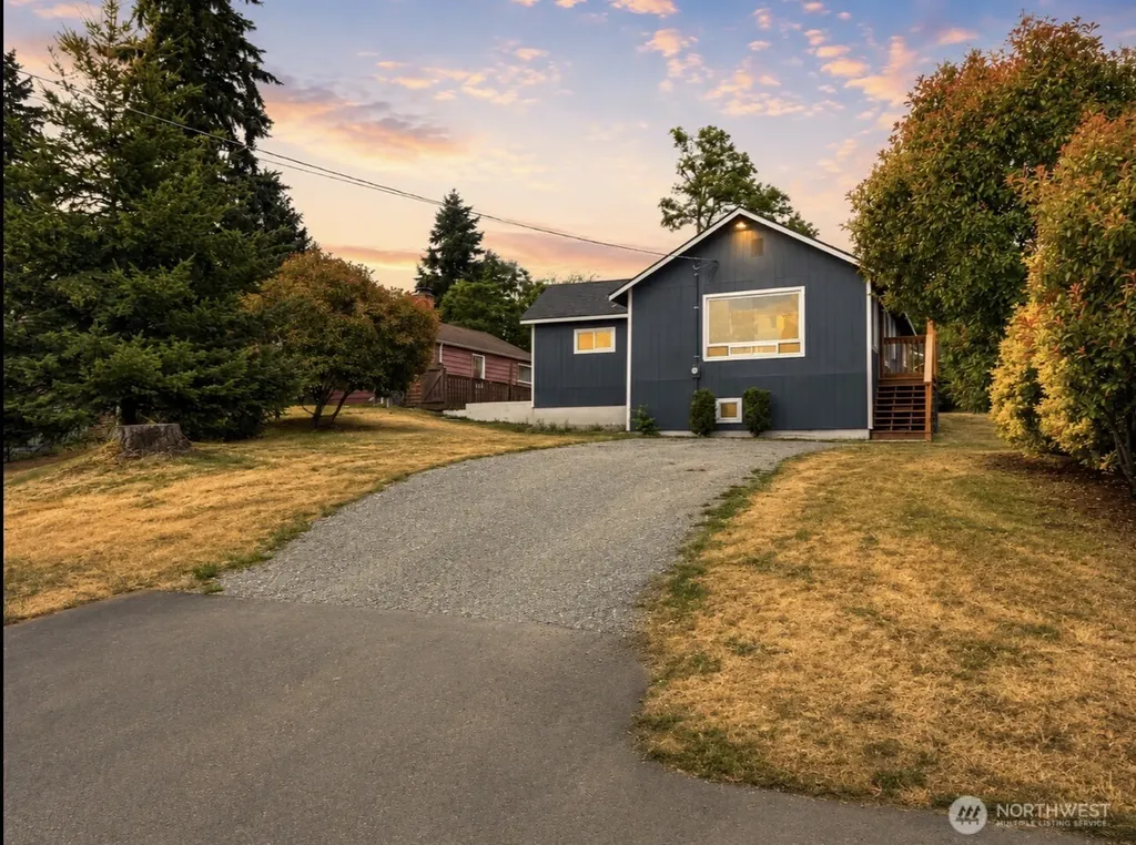 5523 S Leo Street Seattle WA 98178