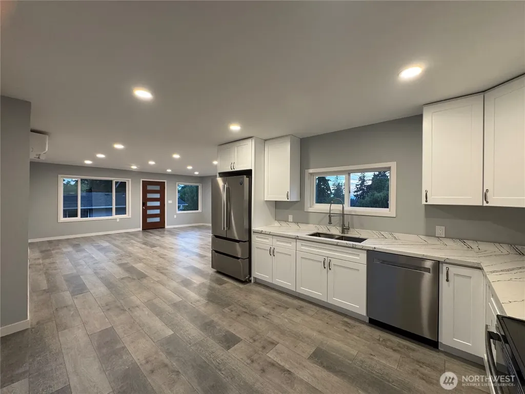 5523 S Leo Street Seattle WA 98178