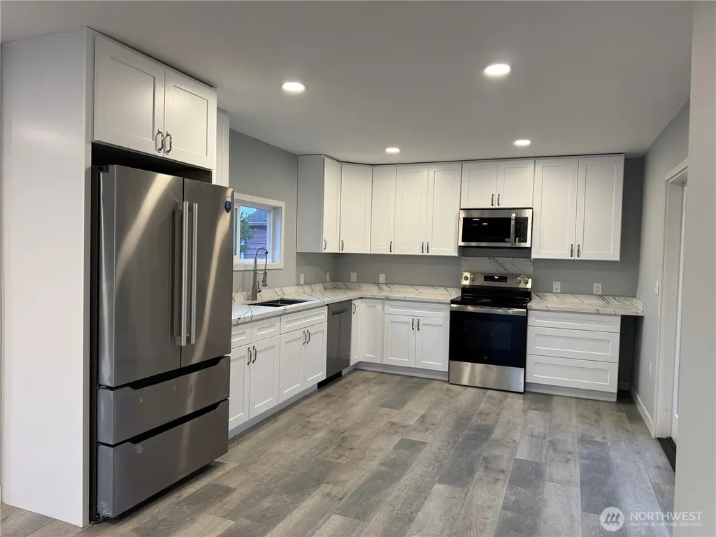 5523 S Leo Street Seattle WA 98178