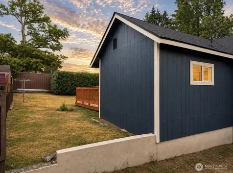 5523 S Leo Street Seattle WA 98178