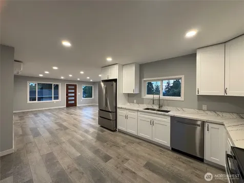 5523 S Leo Street Seattle WA 98178