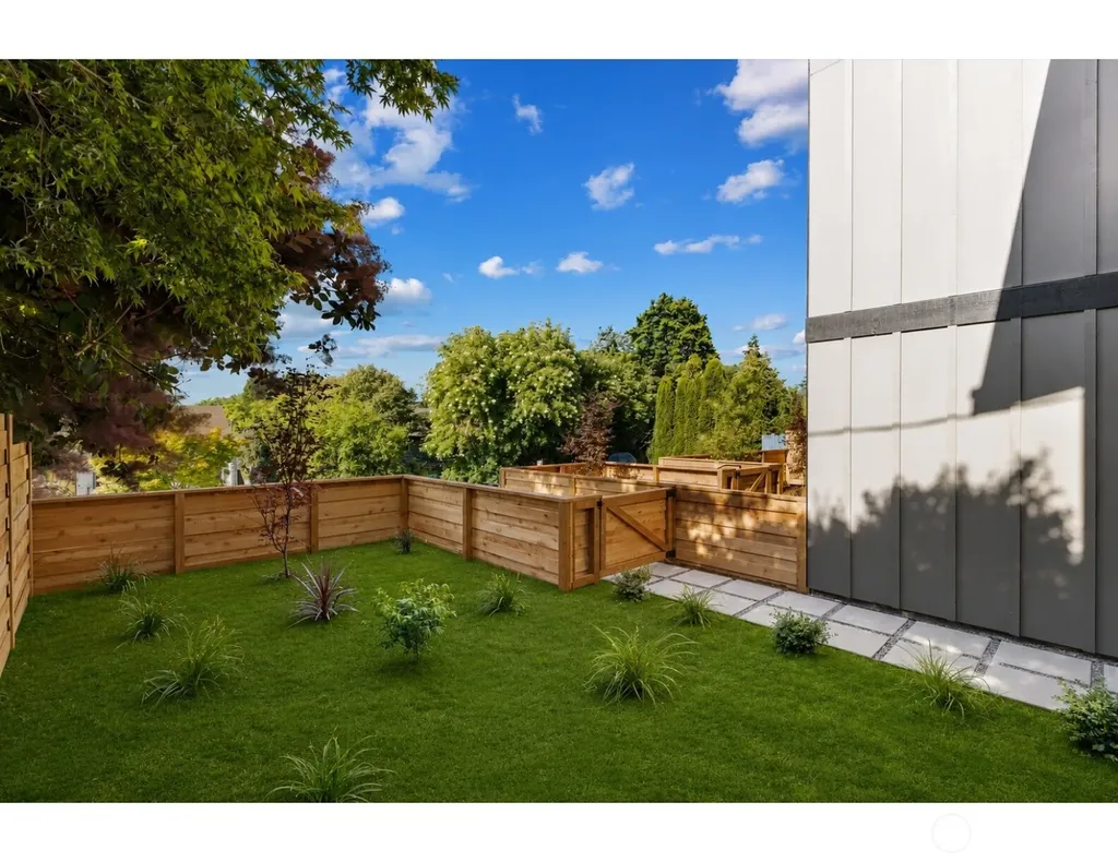 2615 NW 87th Street Seattle WA 98117