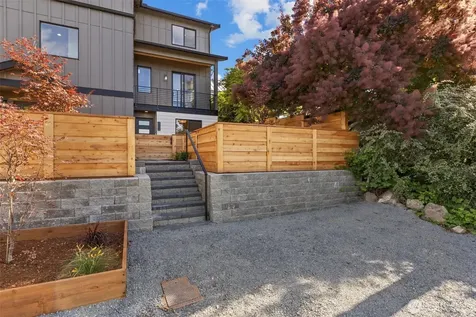 2615 NW 87th Street Seattle WA 98117