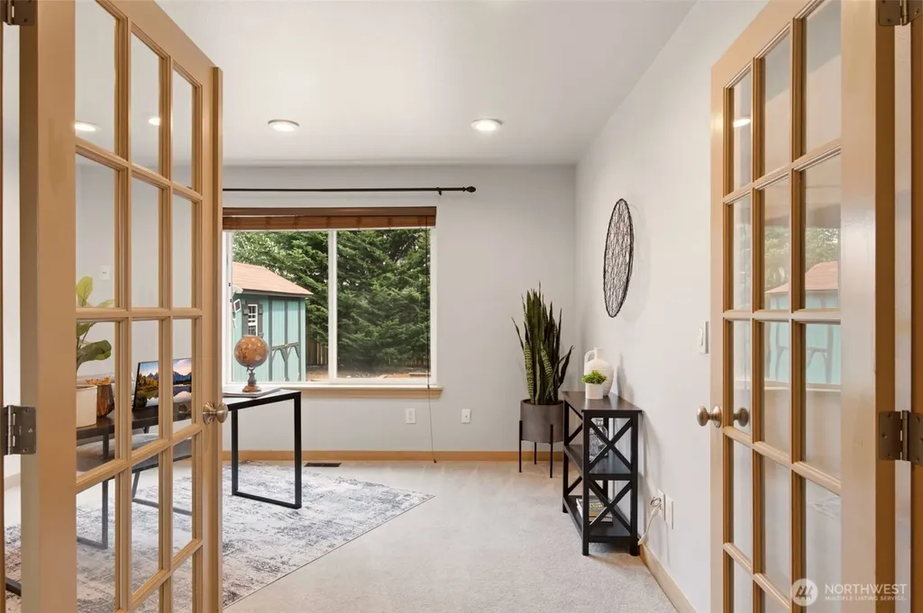 18811 103rd Avenue E Puyallup WA 98374