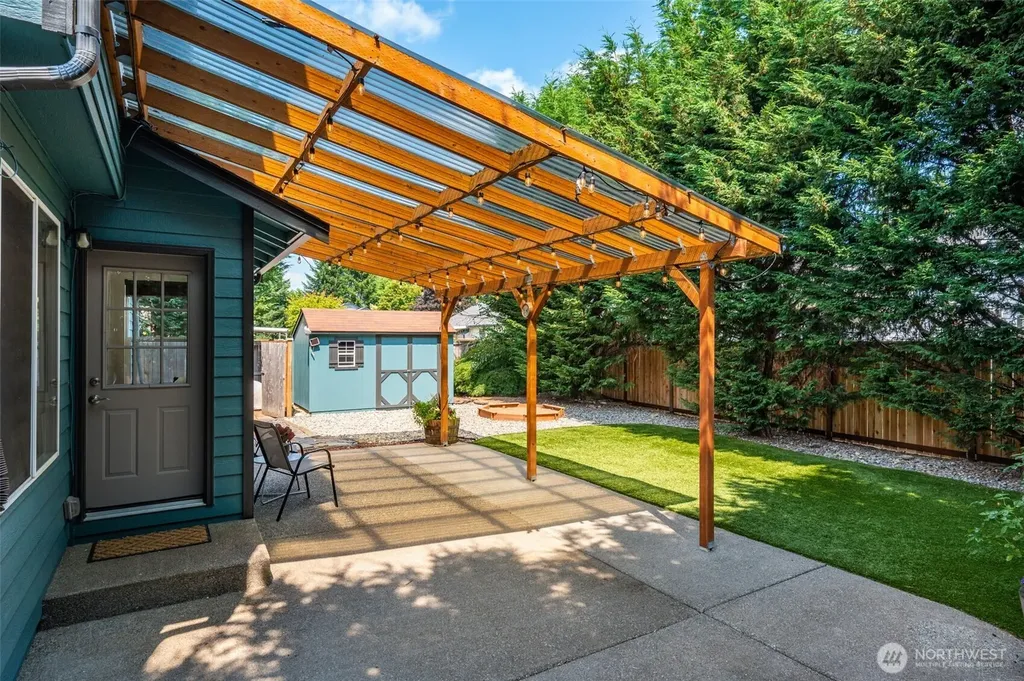 18811 103rd Avenue E Puyallup WA 98374