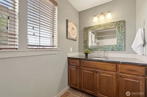 18811 103rd Avenue E Puyallup WA 98374