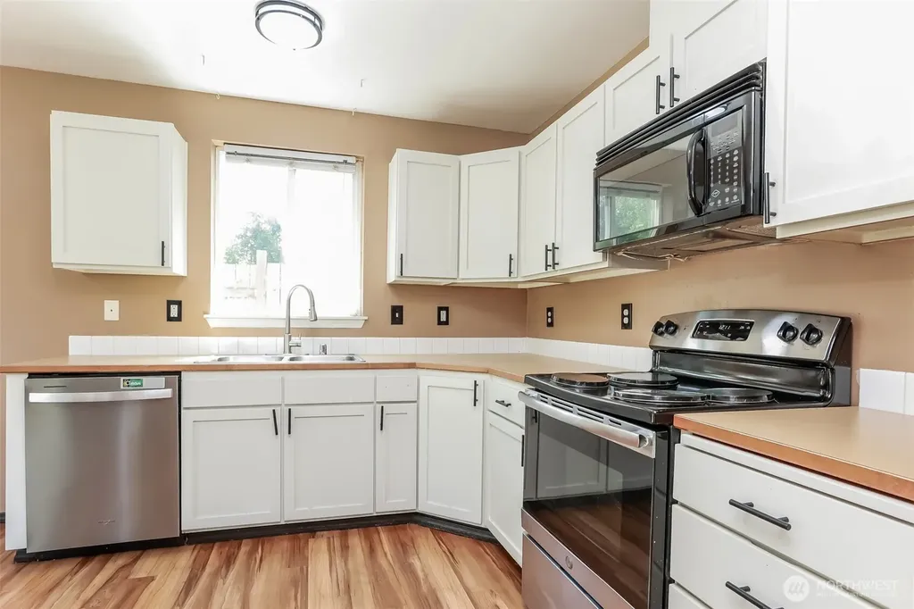 4919 106th Street NE Marysville WA 98270