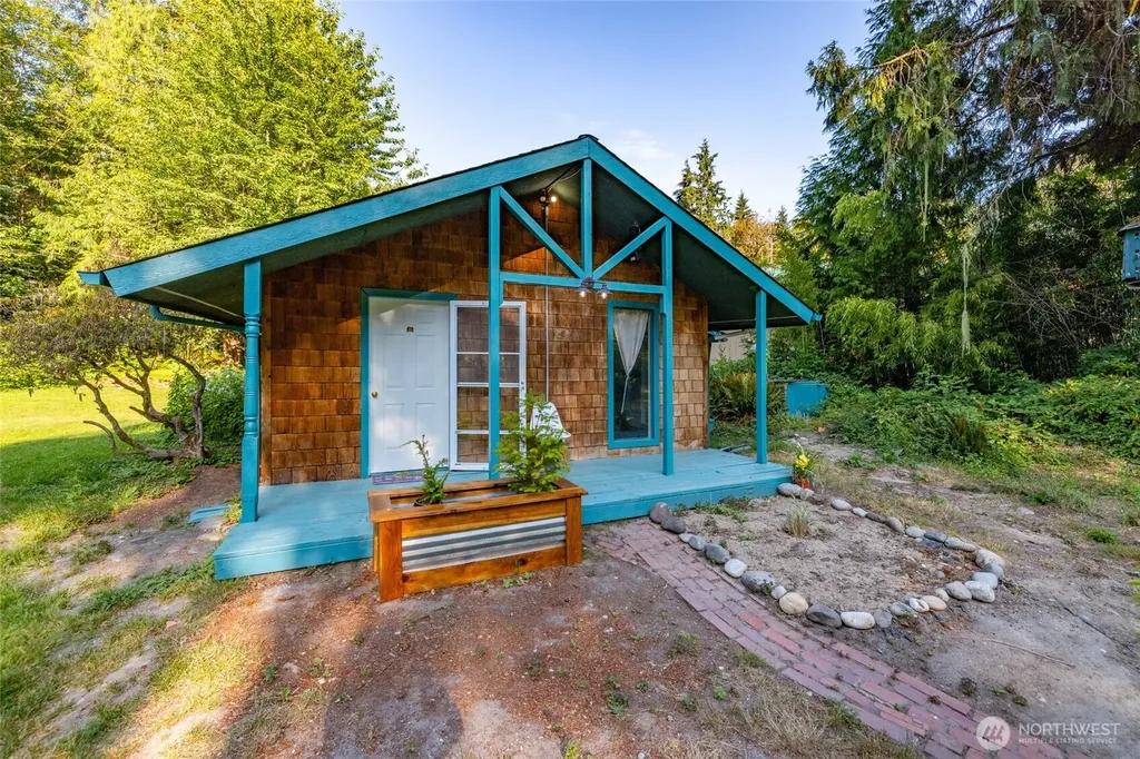 14784 Mountain View Lane Concrete WA 98237