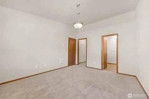7515 100th Street NE Marysville WA 98270