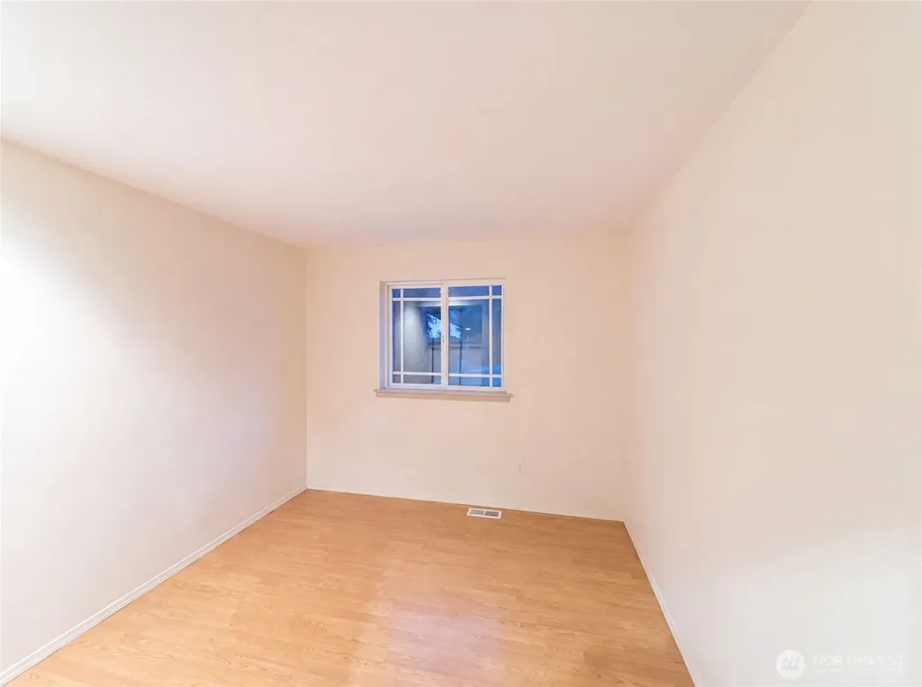 12531 81st Place NE Kirkland WA 98034