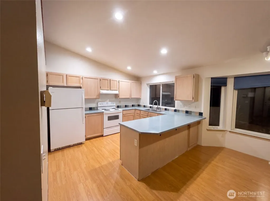 12531 81st Place NE Kirkland WA 98034