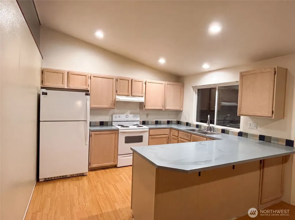 12531 81st Place NE Kirkland WA 98034