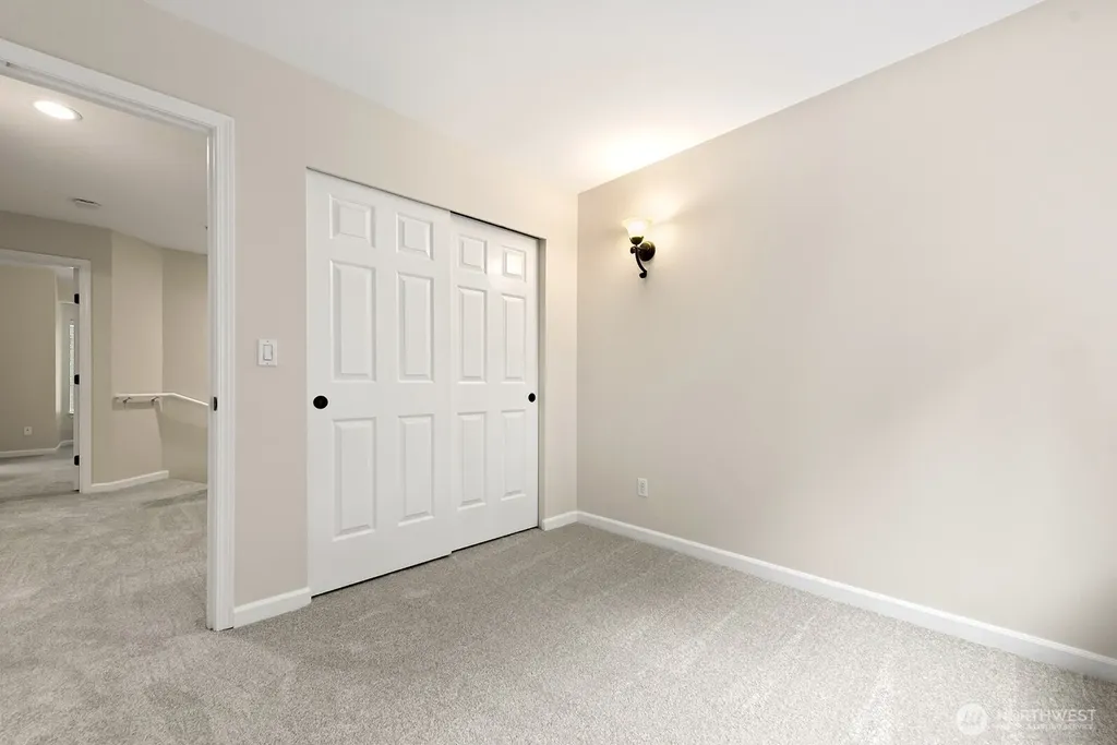 9205 177th Place NE Redmond WA 98052