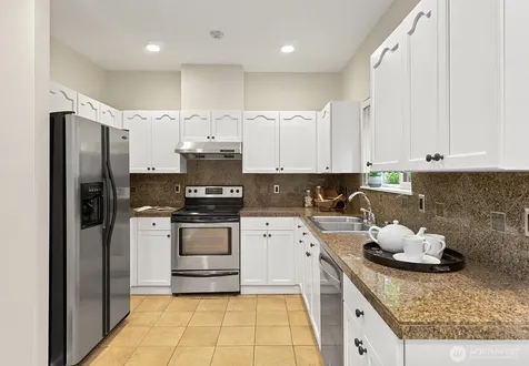9205 177th Place NE Redmond WA 98052