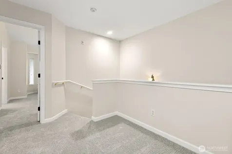 9205 177th Place NE Redmond WA 98052