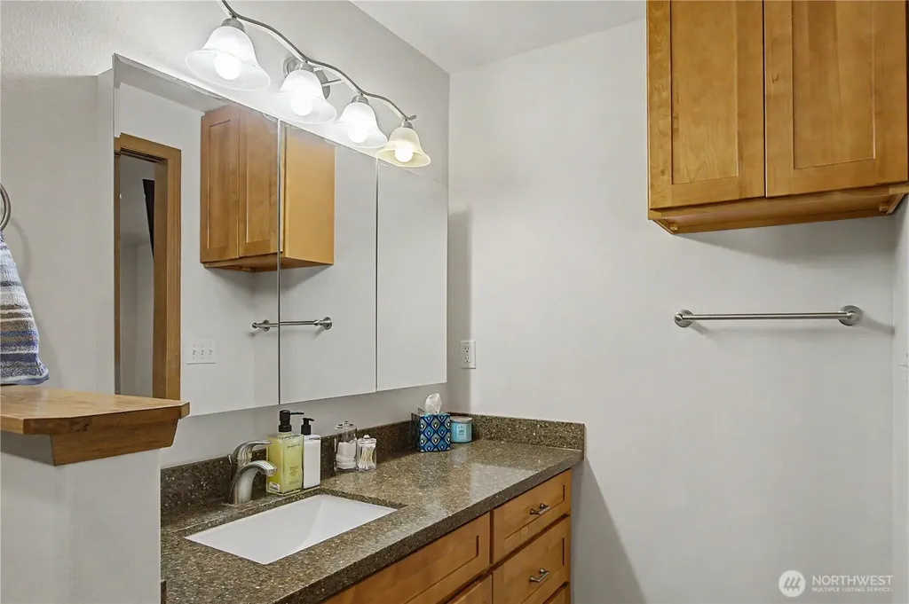 17338 Heather Lane SE Yelm WA 98597