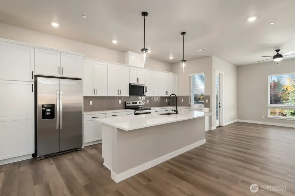 6609 S 128th Street Seattle WA 98178