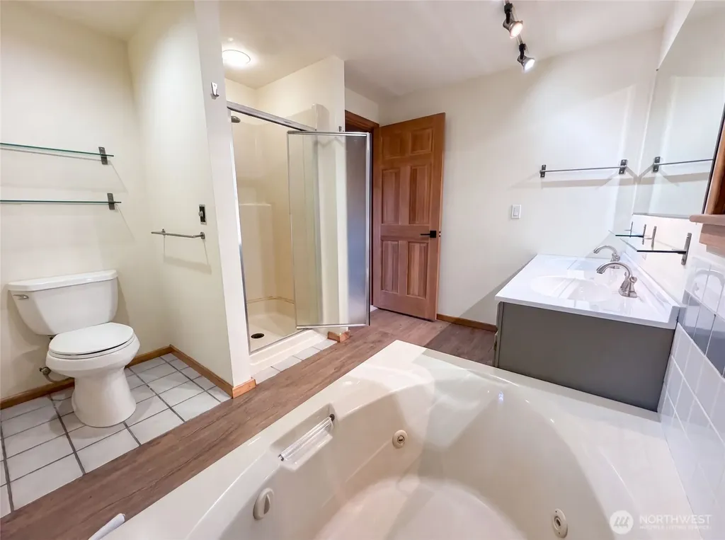 4510 244th Street Vashon WA 98070