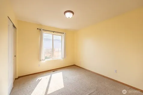 211 E Inglewood Drive Moses Lake WA 98837
