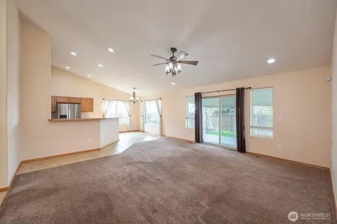 211 E Inglewood Drive Moses Lake WA 98837